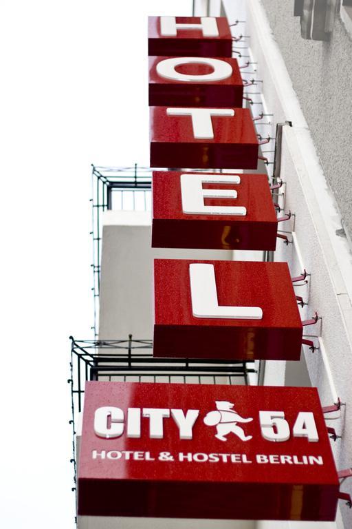 Hotel 54